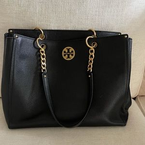 Tory Burch - Everly Black Leather Shoulder Bag